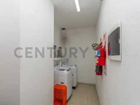 Paraguay 2400, Piso 3