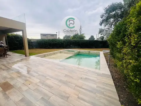 Casa en Venta al Este