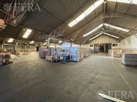 Venta de Nave Industrial  en Quilmes Oeste