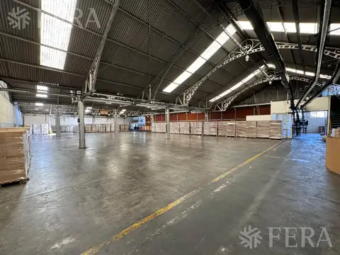 Venta de Nave Industrial  en Quilmes Oeste
