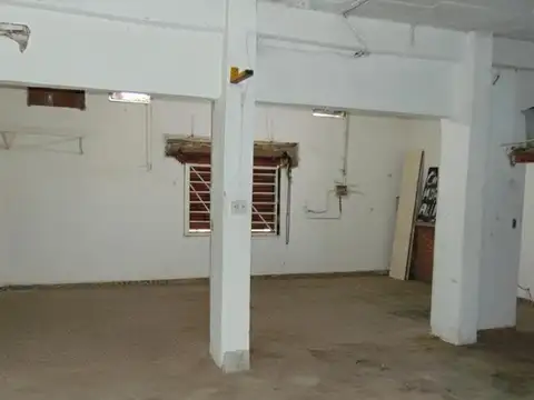 Casa 7 ambientes con 3 baños