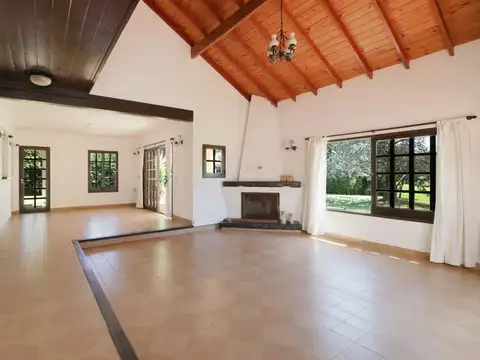 Casa en Venta en Aranjuez, USD 210.000