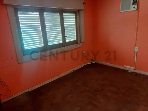 CASA EN ALQUILER EN LA PLATA CON DESTINO COMERCIAL