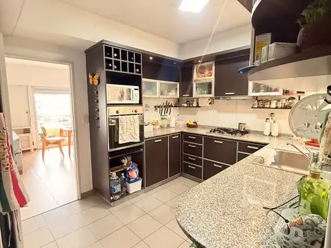 Departamento en Alquiler de 4 ambientes