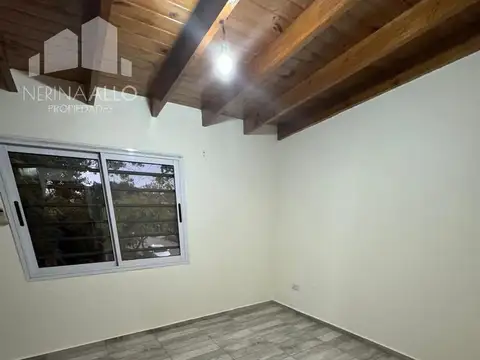 Depto Tipo Casa 3 ambientes con 1 baño