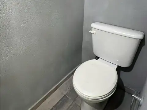 Depto Tipo Casa en Alquiler de 2 dormitorios
