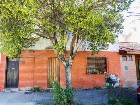 Depto Tipo Casa en Venta de 3 ambientes