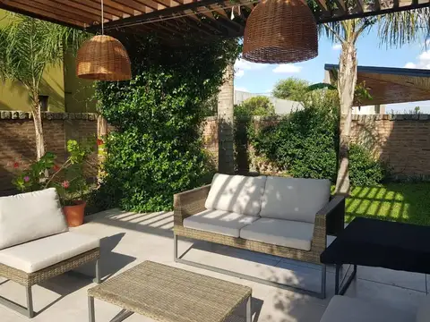 Casa en Venta en Funes Town, USD 260.000