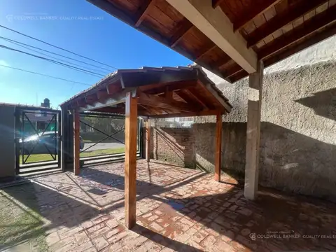 Casa en Venta en Garin, USD 78.000