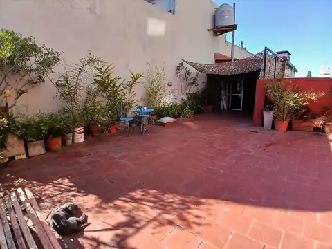 Av. Alvarez Thomas 900, Piso 1