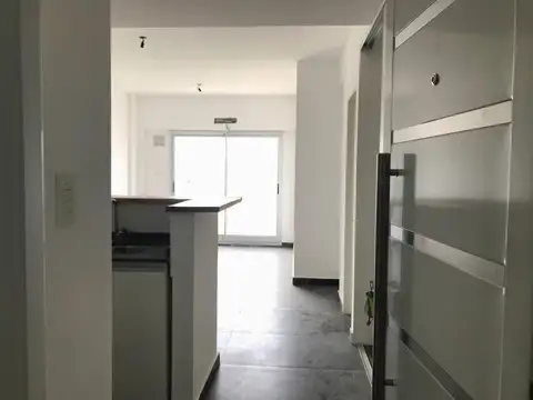 Departamento monoambiente con Balcón y Cochera
