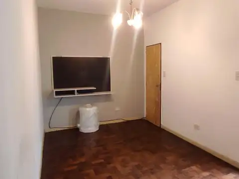 P.H.  interno 2 ambientes con patio