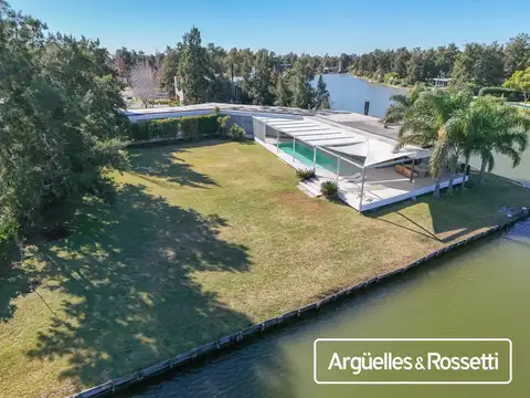 Avenida Jorge Newbery 8800 Country Aldea Lago
