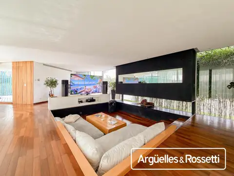 Avenida Jorge Newbery 8800 Country Aldea Lago