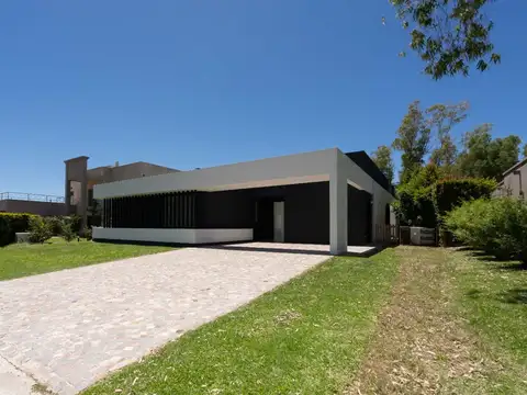 VENTA CASA 4 AMB RESERVA CARDALES COUNTRY CLUB