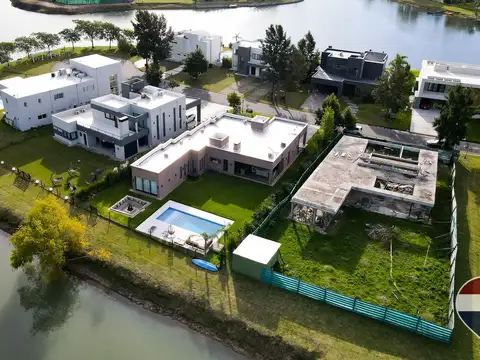 Casa en Alquiler en Countries y Barrios Cerrados en San Vicente, USD 2.850