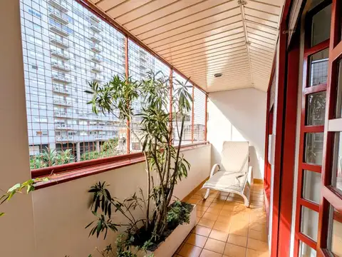 Departamento 4 ambientes con 2 baños