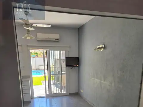 Depto Tipo Casa en Venta 32 años
