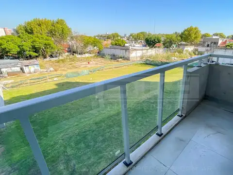 Departamento en Venta con 1 cochera