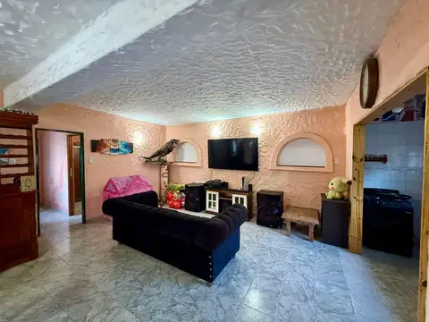Casa en Venta con 1 cochera