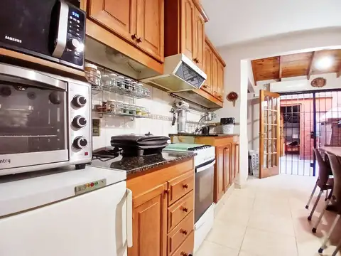 Casa en Venta con 1 cochera