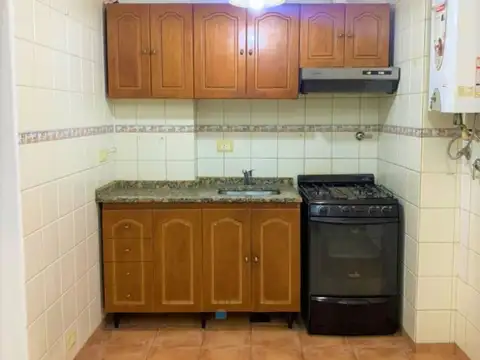 Departamento en Alquiler en Ramos Mejia Sur, $ 400.000