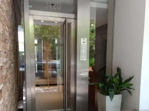 Bolívar 1320 e/ Catamarca y Diagonal Pueyrredón