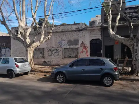 Casa céntrica solo Uso Comercial