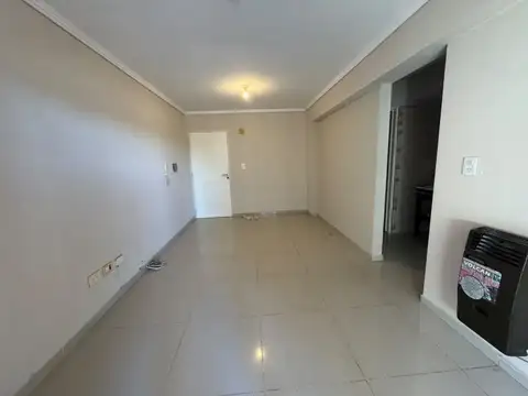 Calle Pública 100