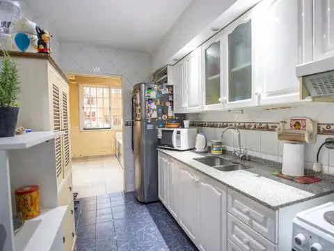 Depto Tipo Casa en Venta de 5 ambientes