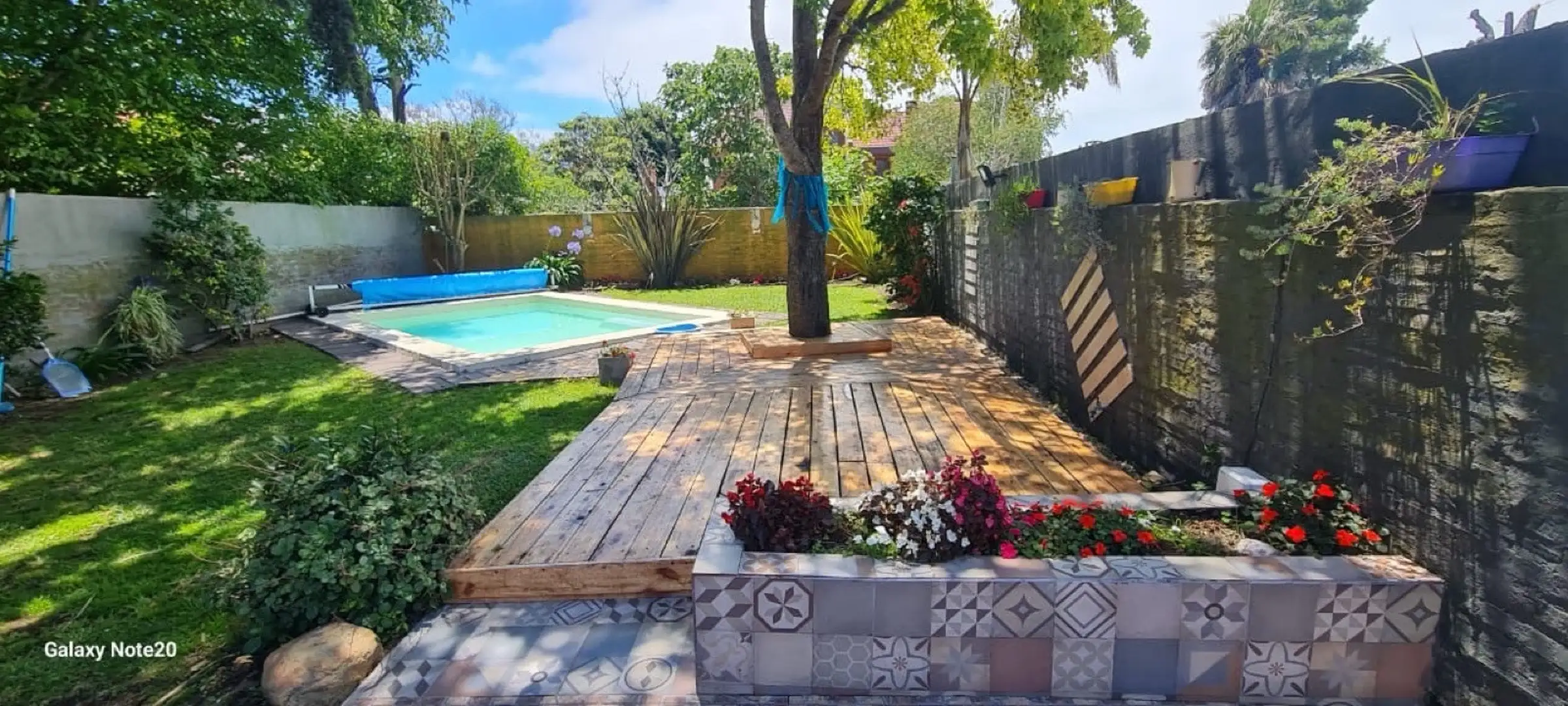 Casa 4 amb, 430m² con piscina y garaje — Caisamar