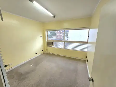 Oficina en Alquiler 45 años