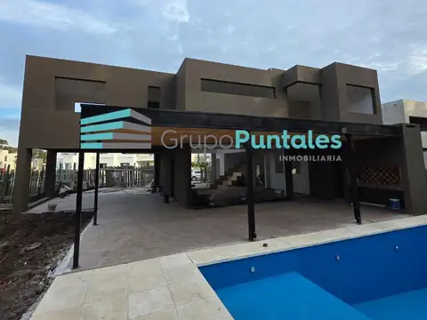 Casa en Venta en Countries y Barrios Cerrados en Esteban Echeverria, USD 390.000