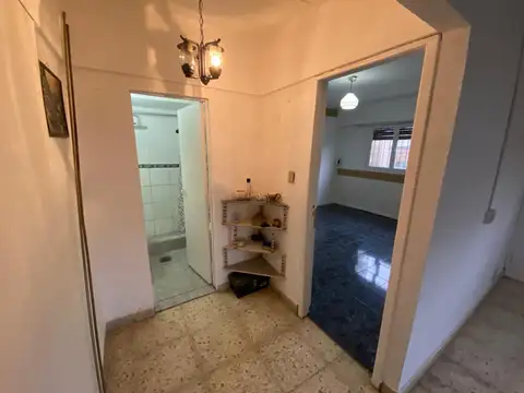 Depto Tipo Casa 2 ambientes con 1 baño