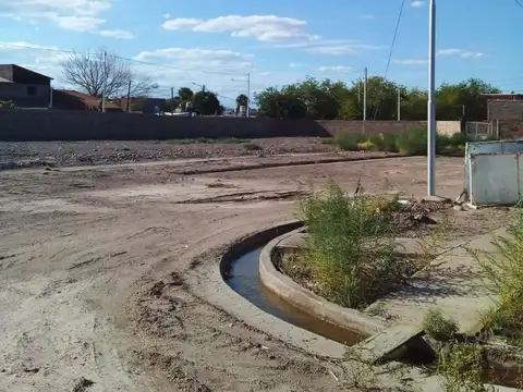 Lote ubicado en el distrito de las cañas 260 m2