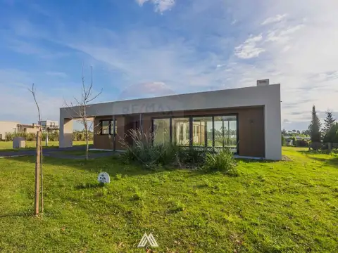 Casa en Venta en Canelones, USD 520.000