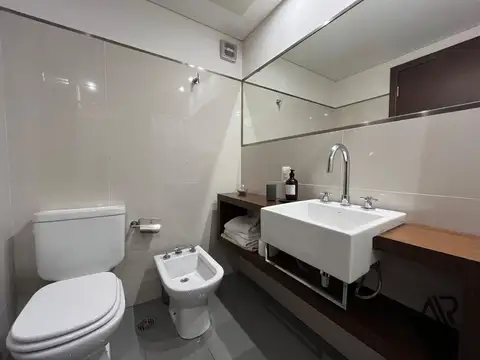 Apartamento en venta de 2 dormitorios con garaje en Carrasco