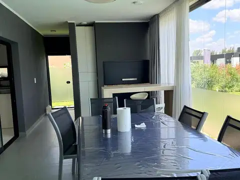 Casa en Venta en Canning, USD 270.000
