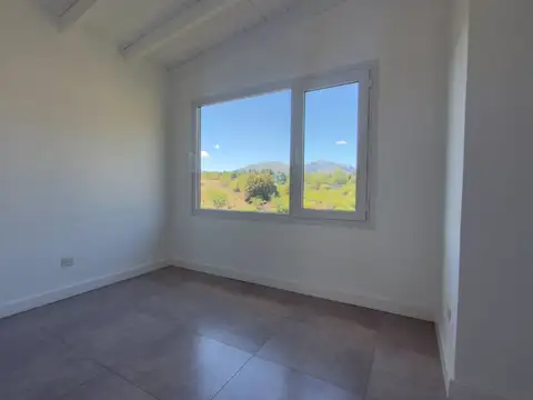 Depto Tipo Casa en Venta 1 año