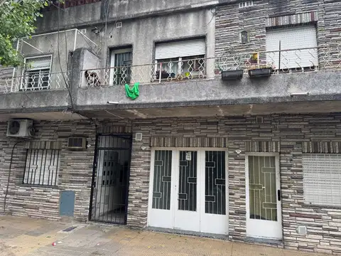 Venta Departamento 3 ambientes con Cochera en San Justo