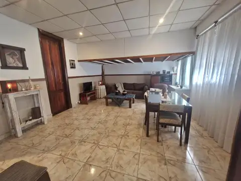 Depto Tipo Casa en Venta al Oeste