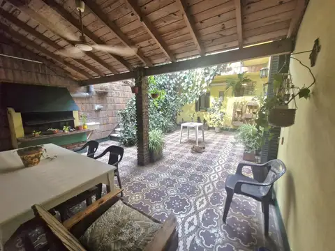 VENTA PH 5 AMBIENTES EN BOEDO - CON PATIO, PARRILLA Y TERRAZA
