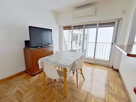 Av. Raúl Scalabrini Ortiz 2089 , Piso 5