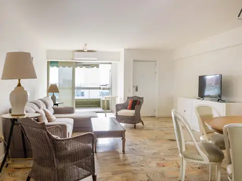 Avenida Juan