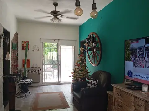 Depto Tipo Casa en Venta en Valentin Alsina, USD 89.000