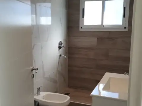Casa en Venta en Santa Isabel, USD 190.000