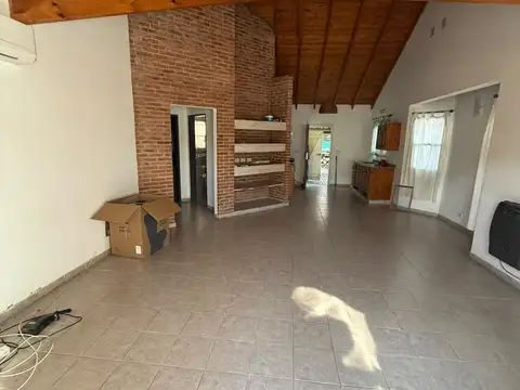 Casa en Alquiler en Belen de Escobar, $ 900.000