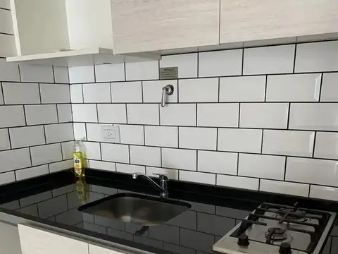 Av Directorio 2800, Piso 1
