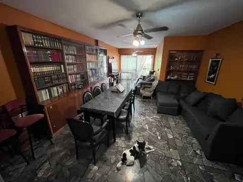 Venta - Departamento 5 ambientes con 2 Patios y Blacon