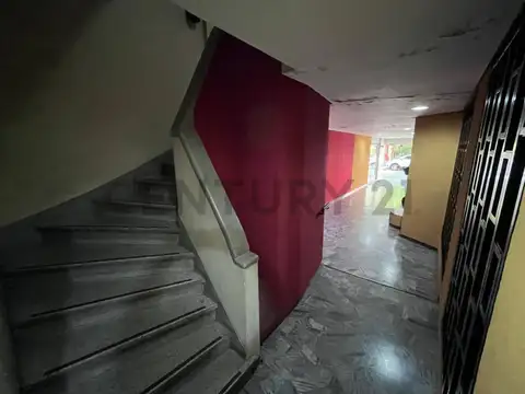 Departamento 5 ambientes con 1 baño